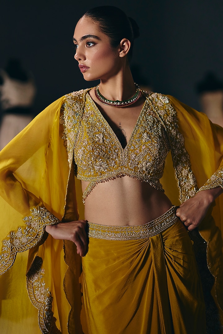 Yellow Silk Organza Zari Embroidered Cape Set by Sana Barreja at Pernia's Pop Up Shop