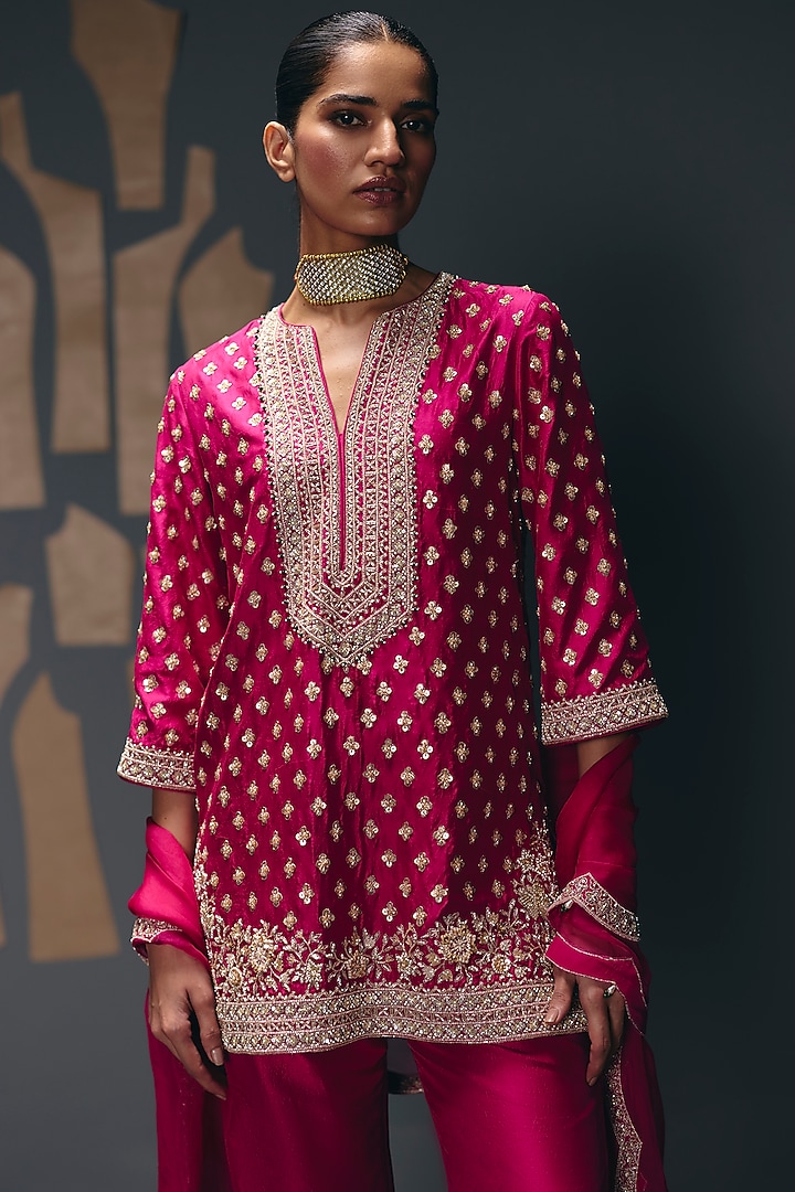 Fuchsia Pink Pure Dupion Zari Embroidered Kurta Set by Sana Barreja at Pernia's Pop Up Shop
