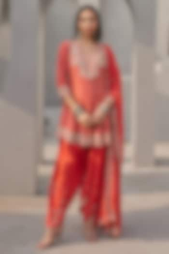 Coral Pure Silk Hand Embroidered Kurta Set by Sana Barreja at Pernia's Pop Up Shop