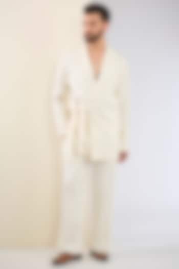 White Crinkled Linen Textured Jacket Set by SANCHIT SHARMA at Pernia's Pop Up Shop