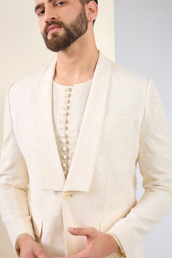 Ivory Cotton Textured Indo-Western Set by SANCHIT SHARMA at Pernia's Pop Up Shop