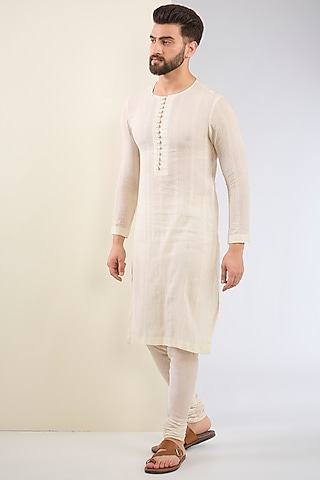 Ivory Cotton Textured Kurta Set by SANCHIT SHARMA