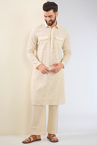 Ivory Cotton Textured Kurta Set by SANCHIT SHARMA
