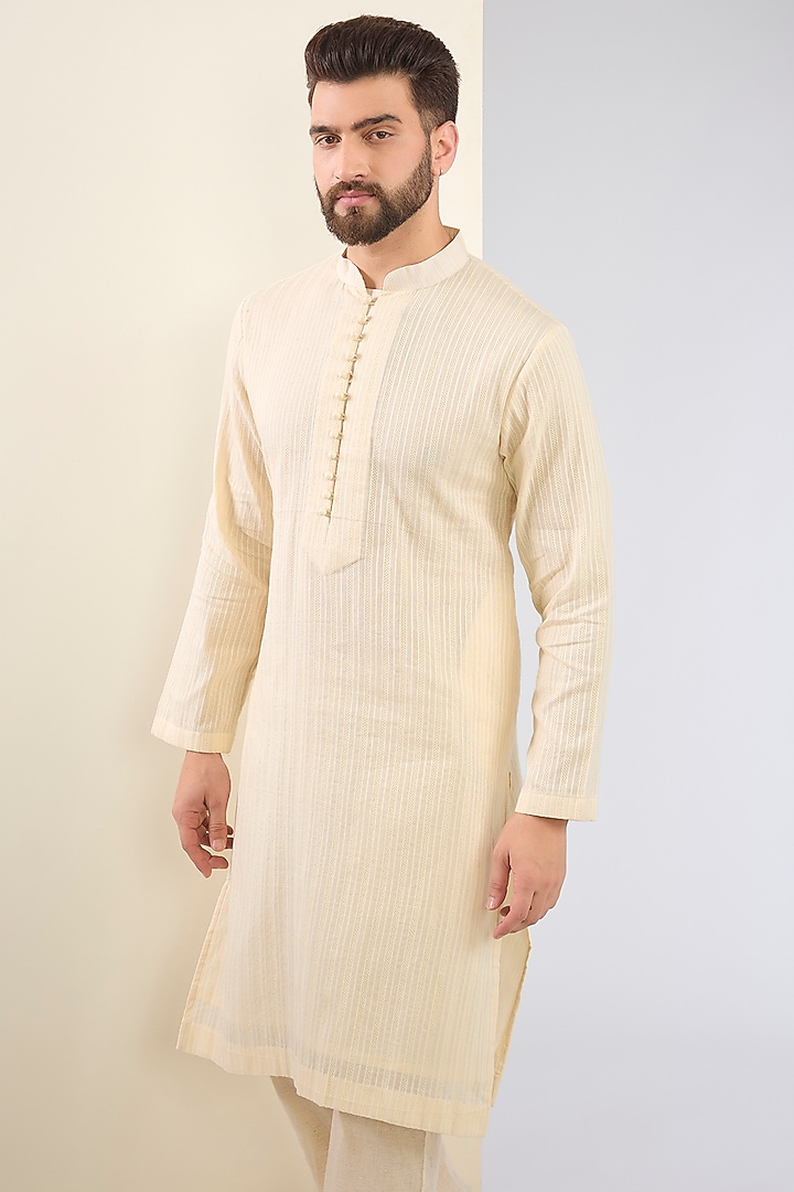 Ivory Cotton Textured Kurta Set by SANCHIT SHARMA at Pernia's Pop Up Shop
