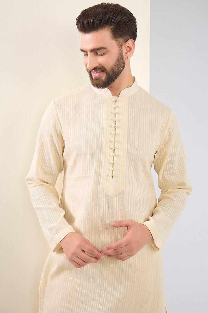 Ivory Cotton Textured Kurta Set by SANCHIT SHARMA at Pernia's Pop Up Shop
