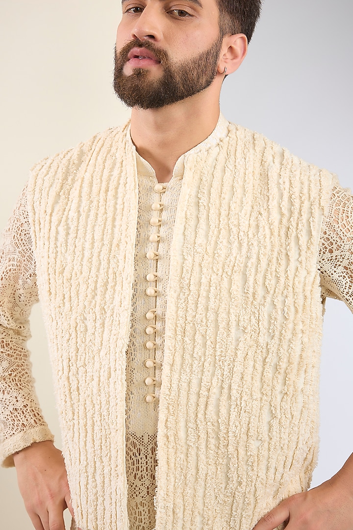 Ivory Cotton Textured Indo-Western Set by SANCHIT SHARMA at Pernia's Pop Up Shop