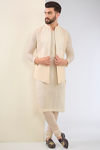 Ivory Cotton Textured Indo-Western Set by SANCHIT SHARMA