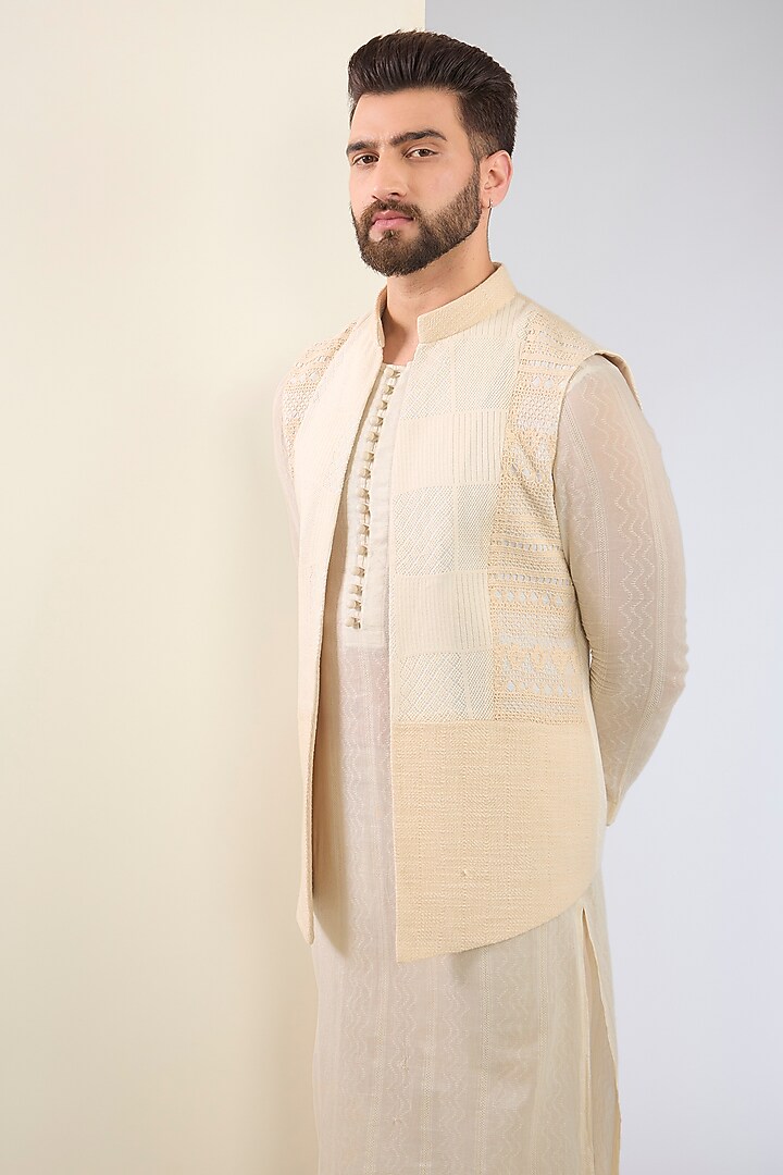 Ivory Cotton Textured Indo-Western Set by SANCHIT SHARMA at Pernia's Pop Up Shop