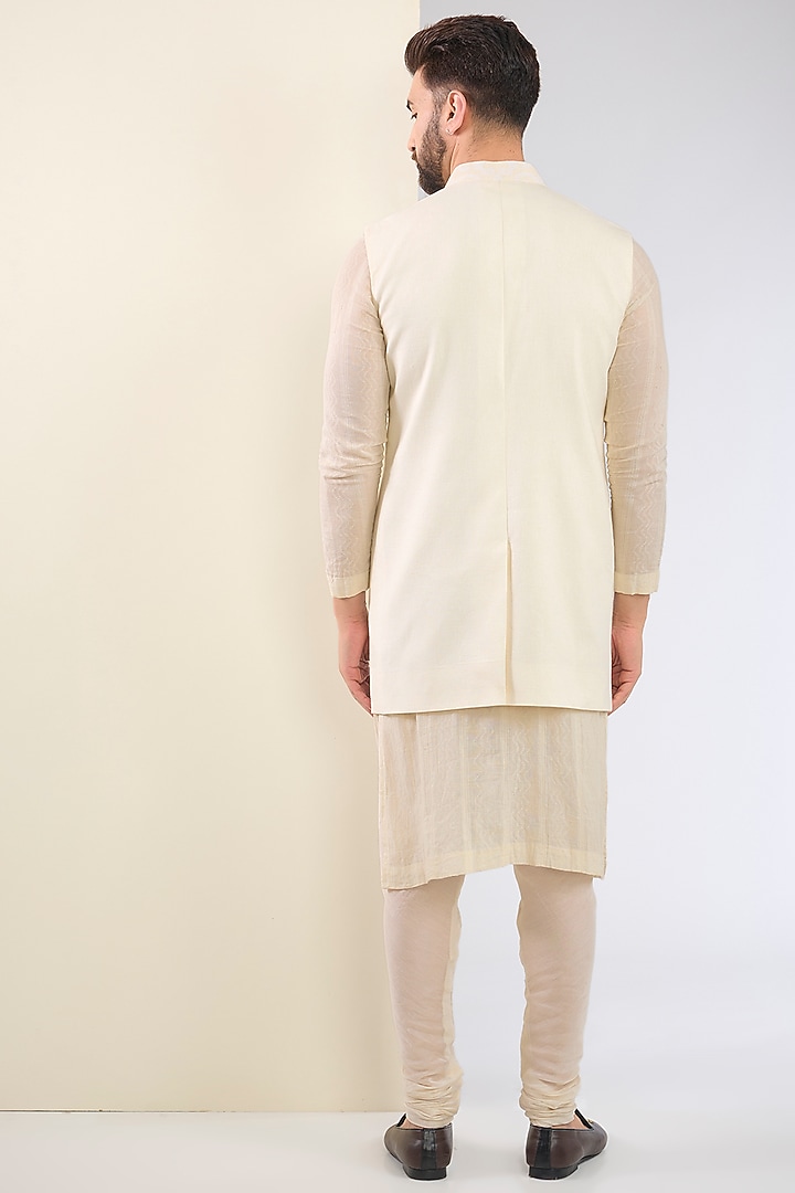 Ivory Cotton Textured Indo-Western Set by SANCHIT SHARMA at Pernia's Pop Up Shop