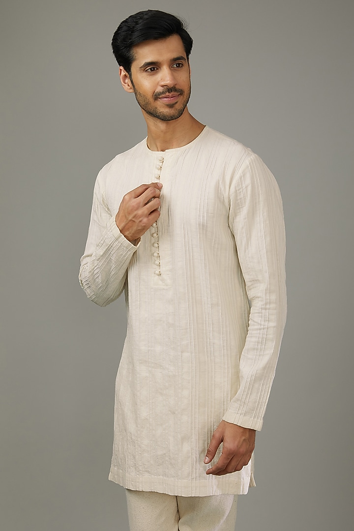 Ivory Cotton Khadi Pintuck Kurta Set by SANCHIT SHARMA at Pernia's Pop Up Shop