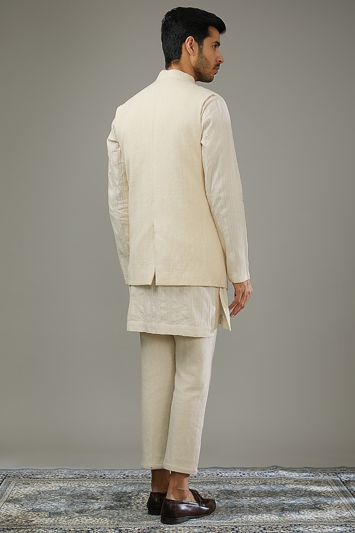 Ivory Cotton Khadi Textured Indo-Western Set by SANCHIT SHARMA at Pernia's Pop Up Shop