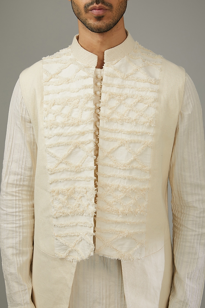 Ivory Cotton Khadi Textured Indo-Western Set by SANCHIT SHARMA at Pernia's Pop Up Shop