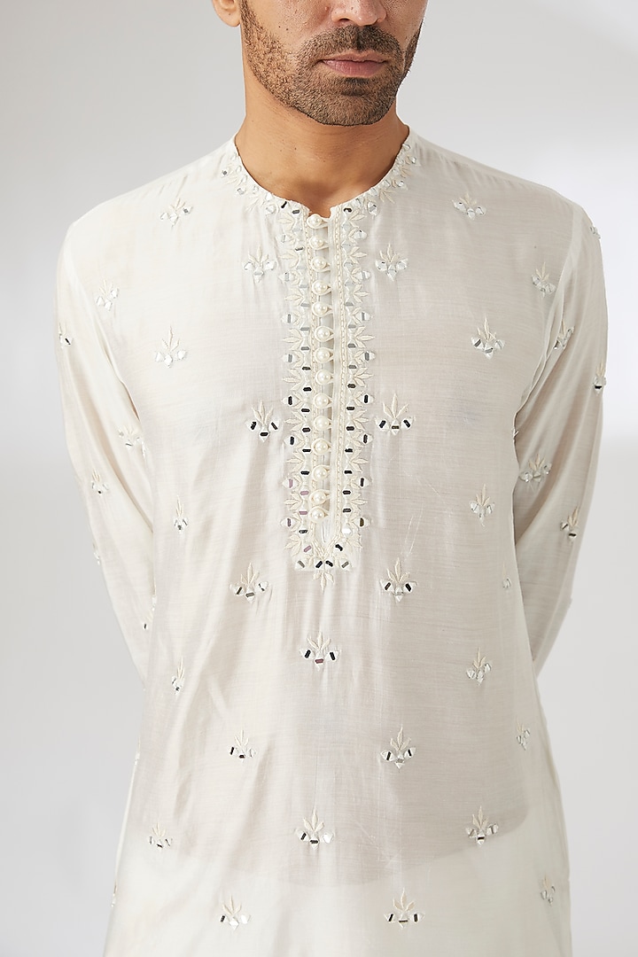 Ivory Chanderi Mirror Work Kurta Set by SANCHIT SHARMA at Pernia's Pop Up Shop