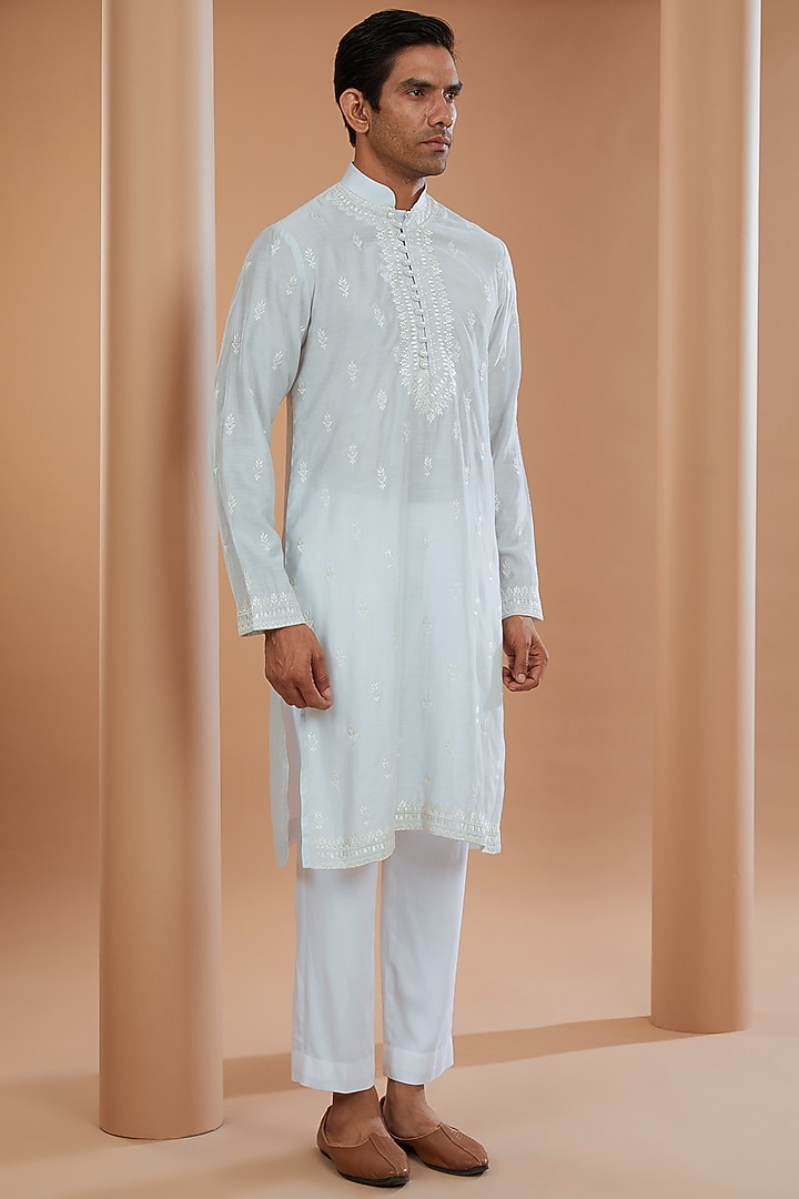 Grey Silk Thread Embroidered Kurta Set by SANCHIT SHARMA at Pernia's Pop Up Shop
