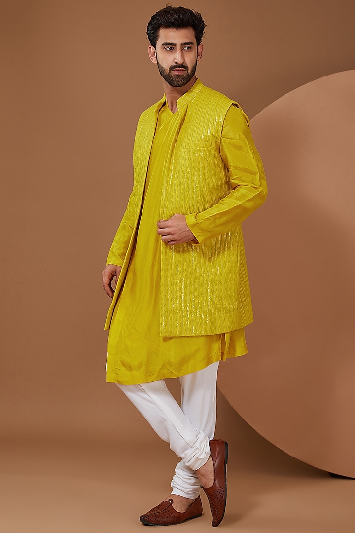 Yellow Silk Indowestern Set by SANCHIT SHARMA