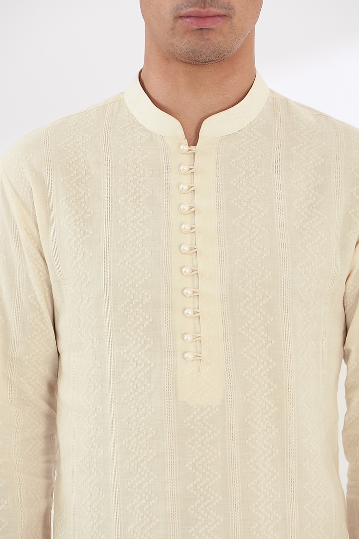 Ivory Chanderi Silk Kurta Set by SANCHIT SHARMA at Pernia's Pop Up Shop