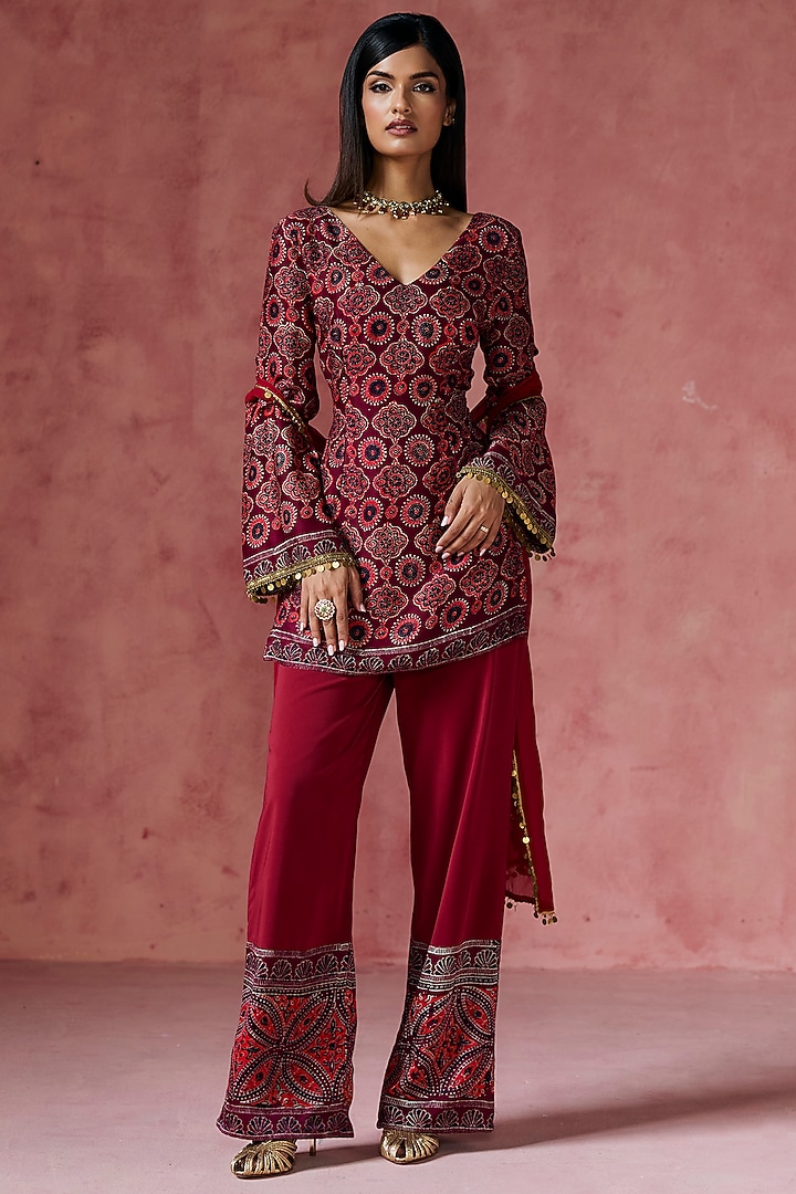 Maroon Modal Printed Kurta Set by Saanjh by Lea at Pernia's Pop Up Shop