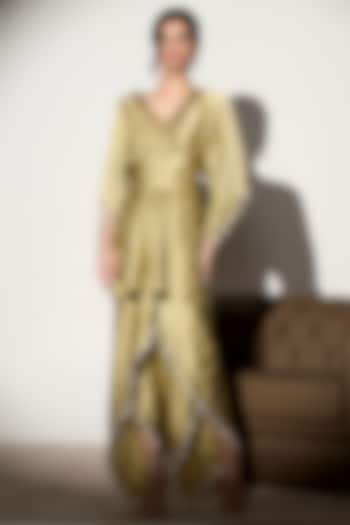 Sage Green Silk Blend Embroidered Kurta Set by Saanjh by Lea at Pernia's Pop Up Shop