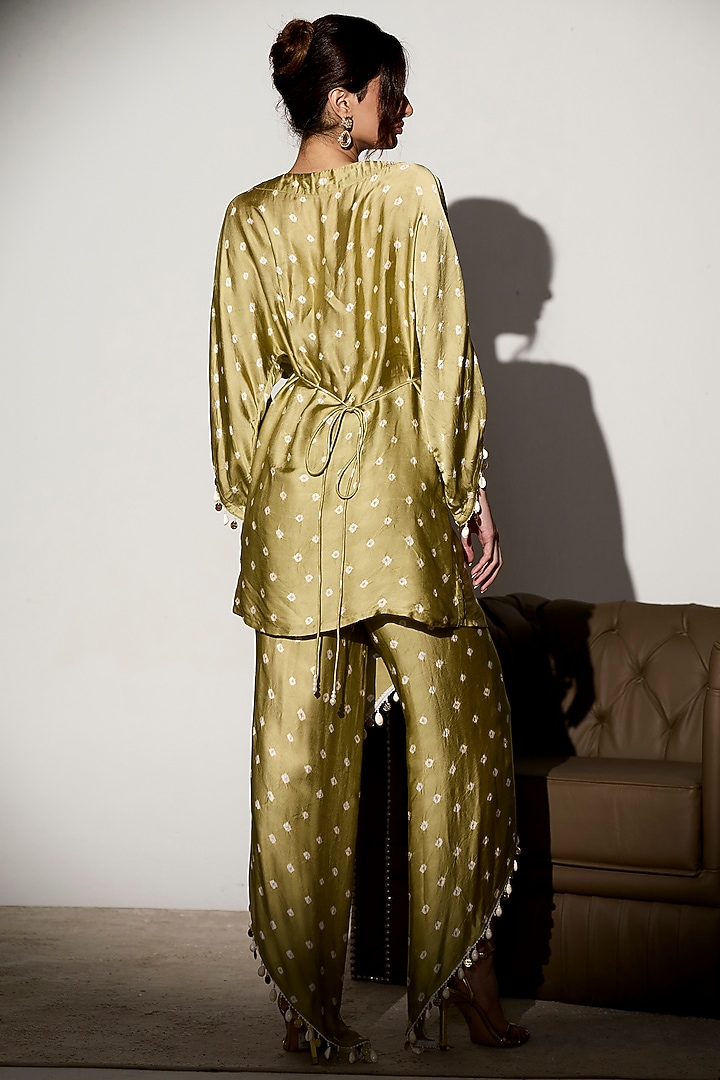 Sage Green Silk Blend Embroidered Kurta Set by Saanjh by Lea at Pernia's Pop Up Shop