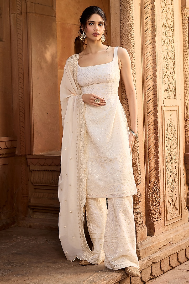 White Organza Embroidered Kurta Set by Saanjh by Lea at Pernia's Pop Up Shop