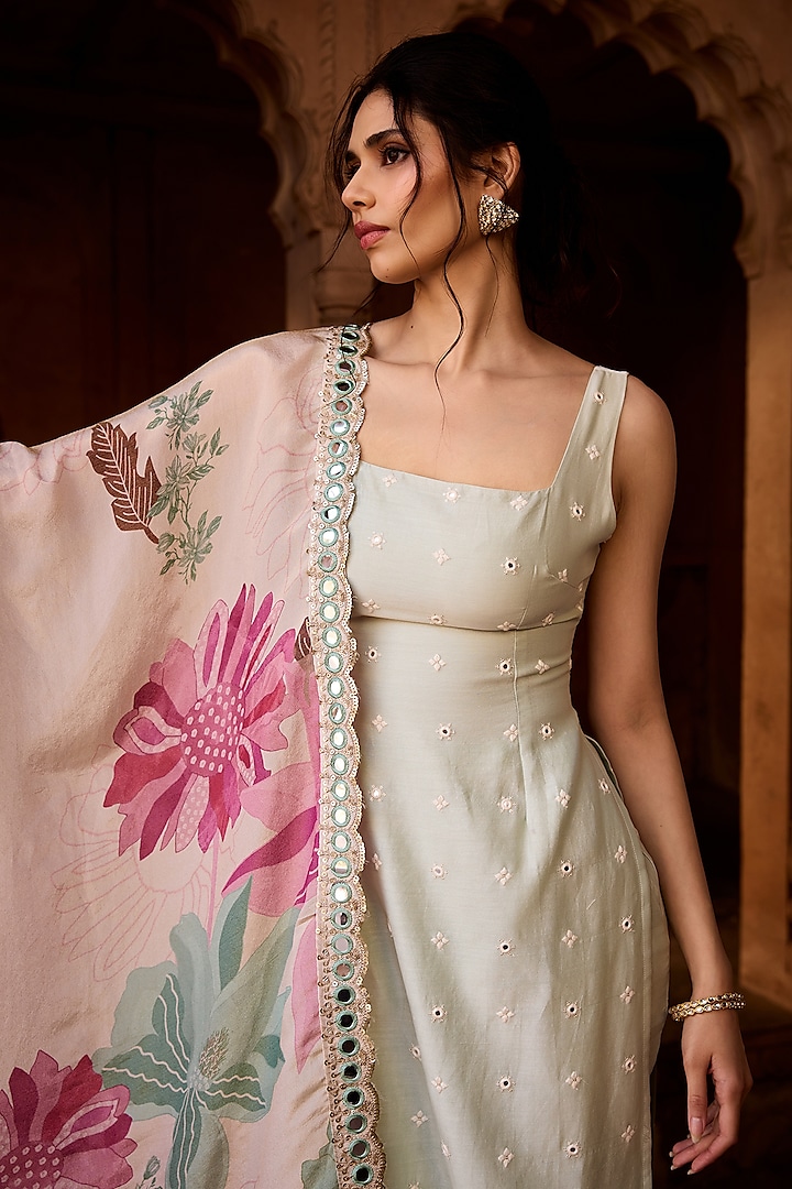 Sage Green Chanderi Mirror Embroidered Kurta Set by Saanjh by Lea at Pernia's Pop Up Shop