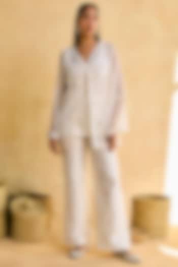 White Chanderi Pant Set by Saanjh by Lea at Pernia's Pop Up Shop