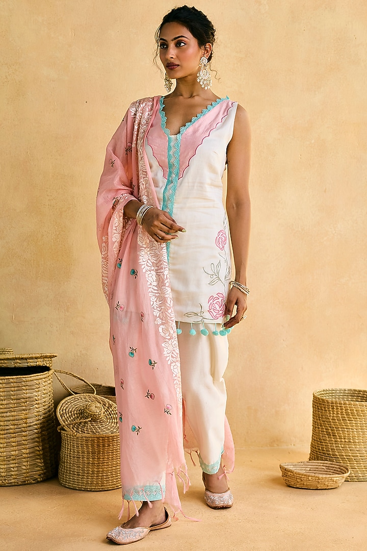Multi-Colored Chanderi Floral Embroidered Kurta Set by Saanjh by Lea at Pernia's Pop Up Shop