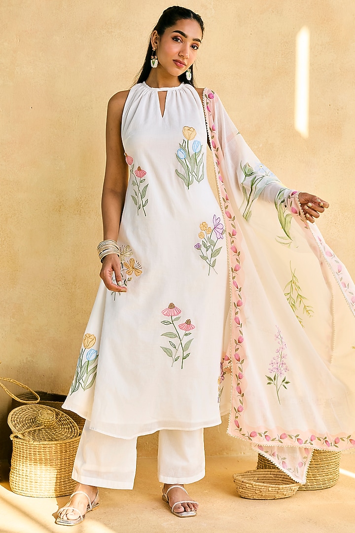 White Cotton Voile Printed & Embroidered Kurta Set by Saanjh by Lea at Pernia's Pop Up Shop