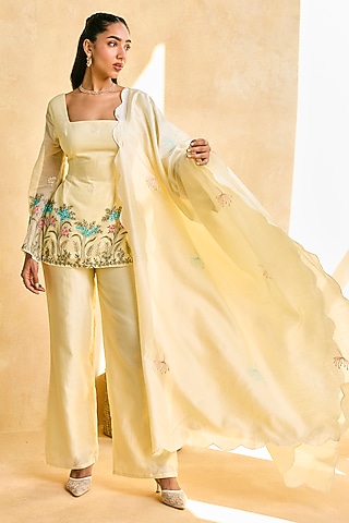 Yellow Chanderi & Voile Hand Embroidered Kurta Set by Saanjh by Lea