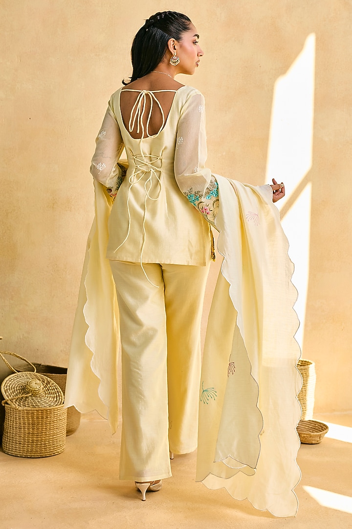 Yellow Chanderi & Voile Hand Embroidered Kurta Set by Saanjh by Lea at Pernia's Pop Up Shop