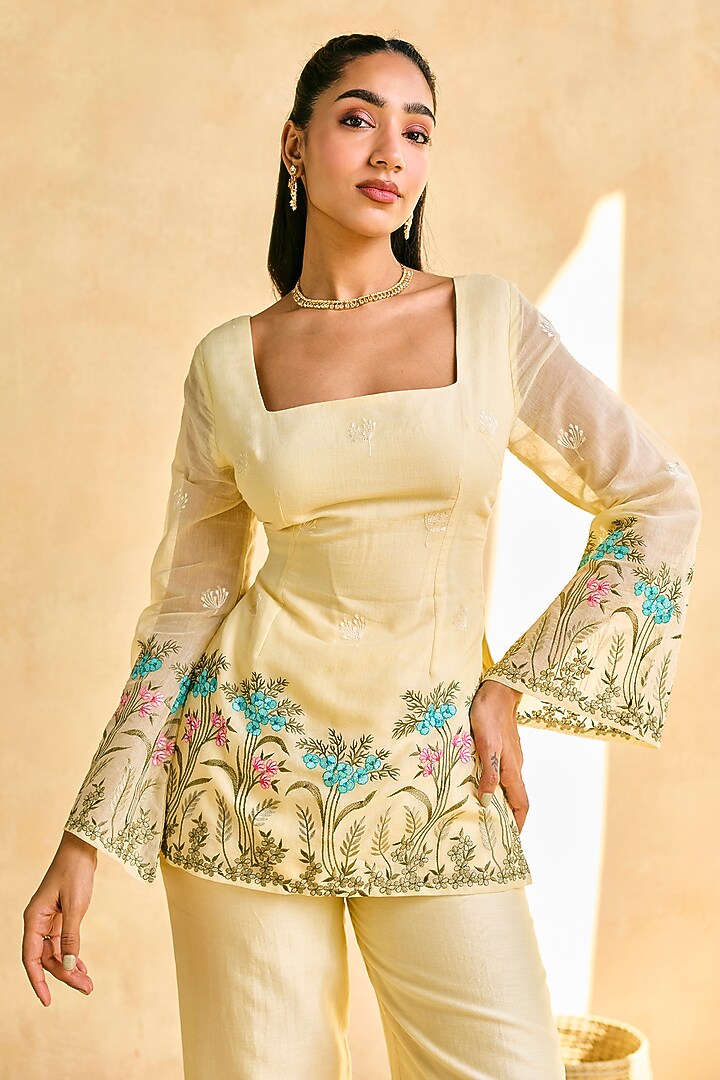 Yellow Chanderi & Voile Hand Embroidered Kurta Set by Saanjh by Lea at Pernia's Pop Up Shop