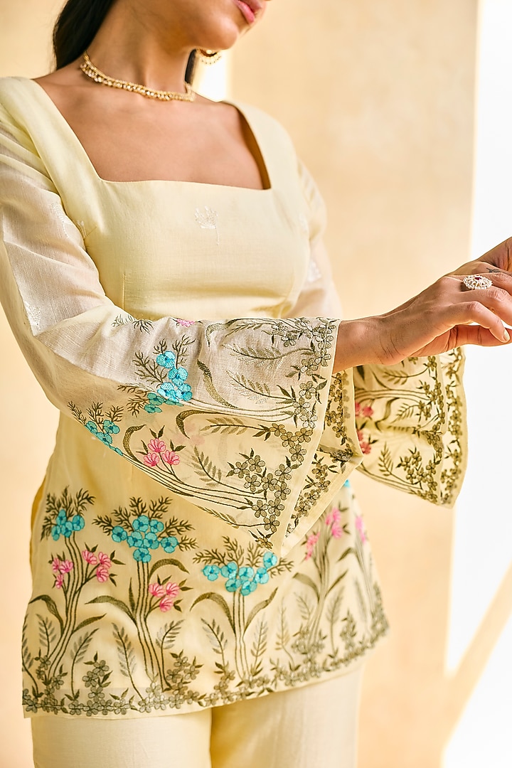 Yellow Chanderi & Voile Hand Embroidered Kurta Set by Saanjh by Lea at Pernia's Pop Up Shop