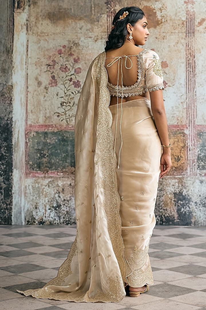 Ivory Organza Pre-Draped Wedding Saree Set by Saanjh by Lea at Pernia's Pop Up Shop
