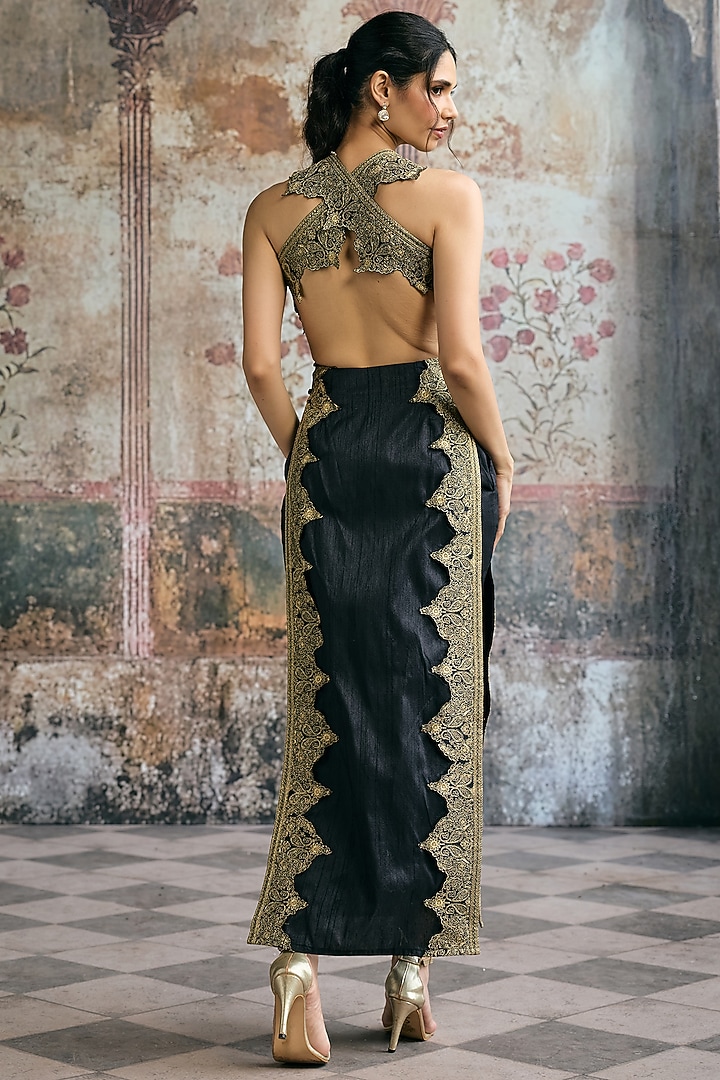 Black Raw Silk Hand Embroidered Halter Kurta Set by Saanjh by Lea at Pernia's Pop Up Shop