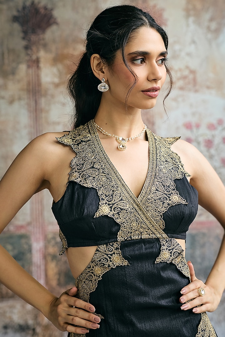 Black Raw Silk Hand Embroidered Halter Kurta Set by Saanjh by Lea at Pernia's Pop Up Shop