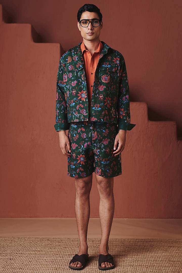 Paan Green Cotton Linen Co-Ord Set by Saphed Men at Pernia's Pop Up Shop