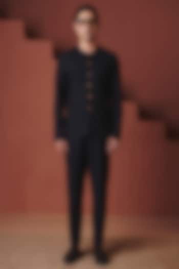 Carbon Cotton Linen Bandhgala Set by Saphed Men at Pernia's Pop Up Shop