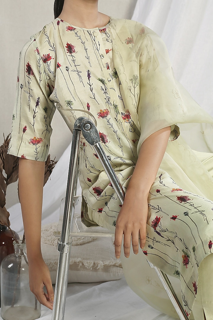 Mint Green Printed Kurta Set by Sneha Arora at Pernia's Pop Up Shop