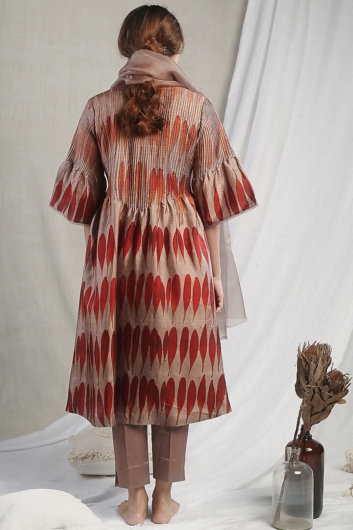Brown Printed Kurta Set by Sneha Arora at Pernia's Pop Up Shop