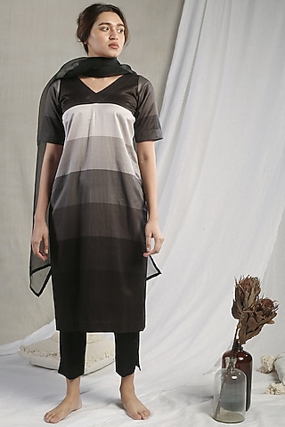 Black Printed Kurta Set by Sneha Arora