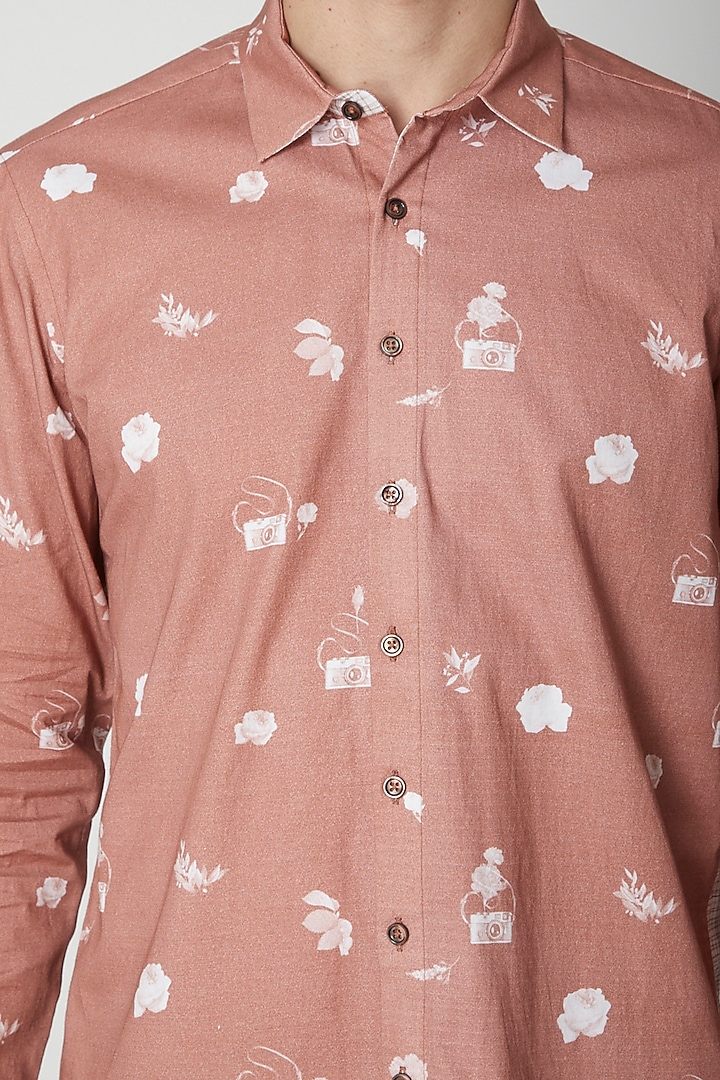 Copper Detailed Floral Party Wear Shirt by Sneha Arora Men at Pernia's Pop Up Shop