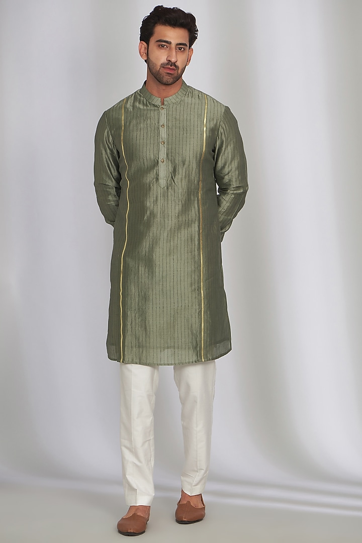 Sage Green Raw Silk Thread Work Bundi Jacket Set by SARAN KOHLI at Pernia's Pop Up Shop