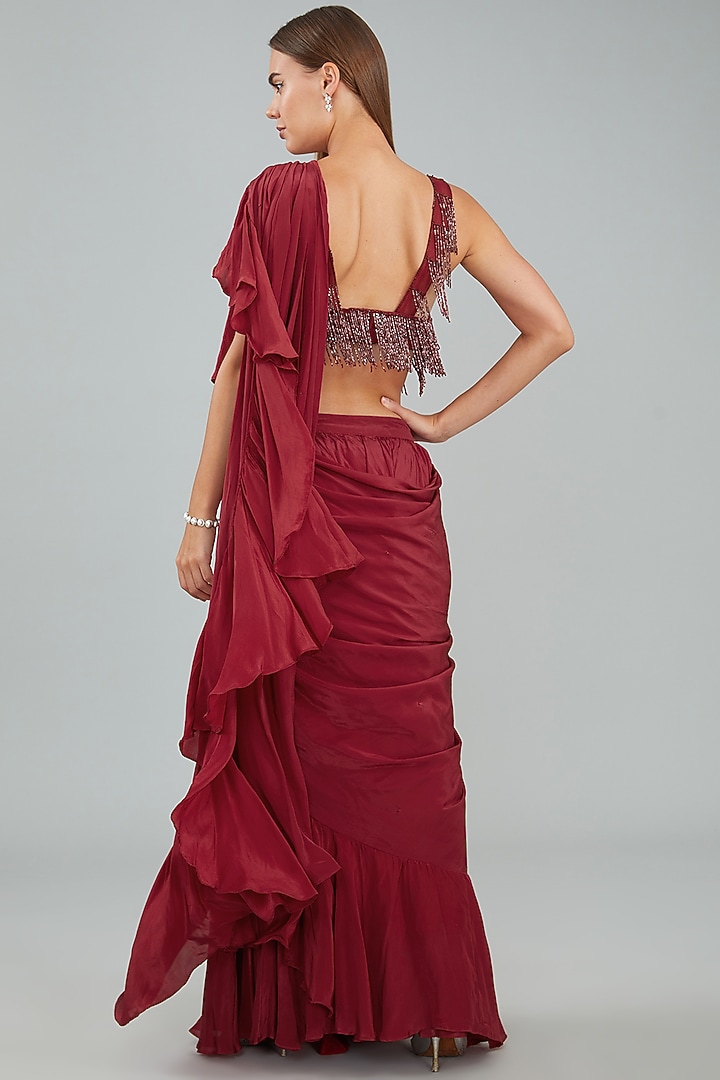 Red Viscose Crepe Ruffled Drape Wedding Saree Set by Sangeeta Swati at Pernia's Pop Up Shop
