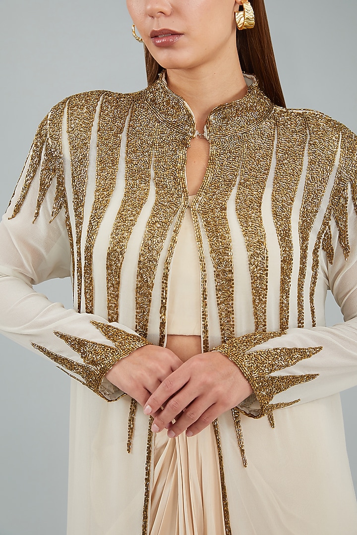 Ivory Viscose Crepe Hand Embellished Jacket Wedding Saree Set by Sangeeta Swati at Pernia's Pop Up Shop