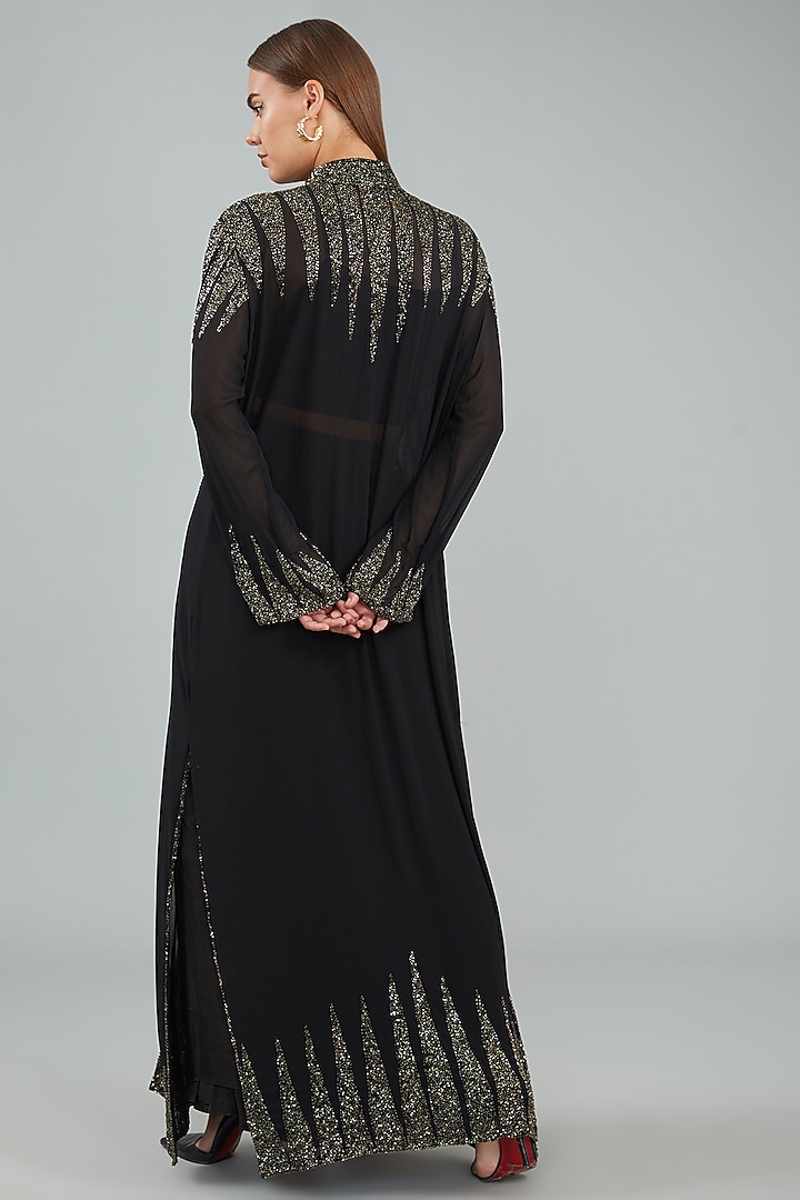 Black Viscose Crepe Hand Embellished Jacket Wedding Saree Set by Sangeeta Swati at Pernia's Pop Up Shop