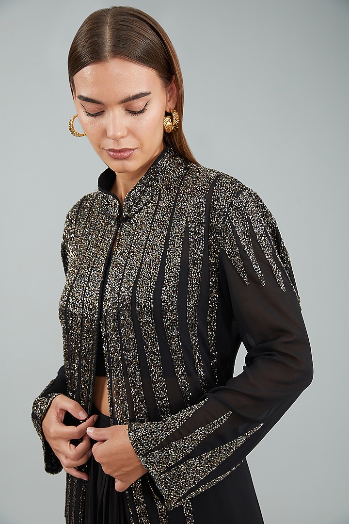 Black Viscose Crepe Hand Embellished Jacket Wedding Saree Set by Sangeeta Swati at Pernia's Pop Up Shop