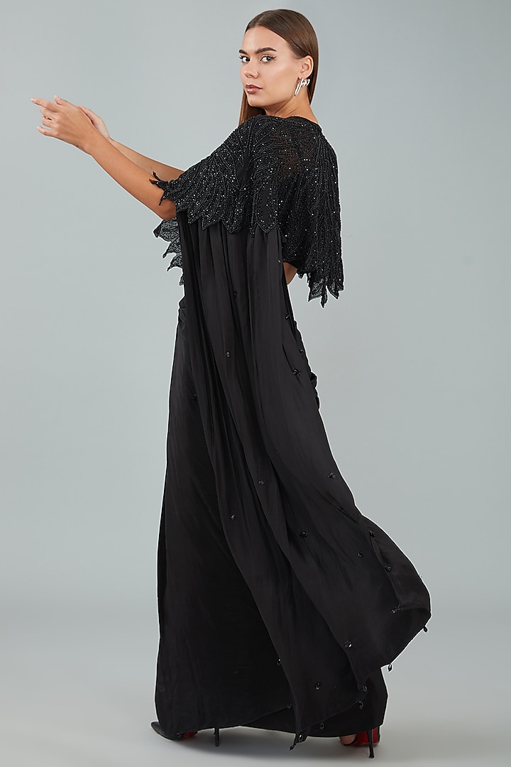 Black Viscose Crepe & Net Jacket Wedding Saree Set by Sangeeta Swati at Pernia's Pop Up Shop