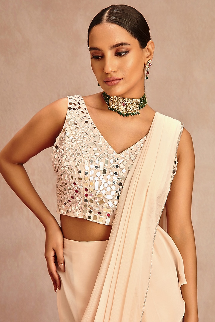 Old Rose Pink Blended Chiffon Pre-Draped Wedding Saree Set by Samatvam By Anjali Bhaskar at Pernia's Pop Up Shop