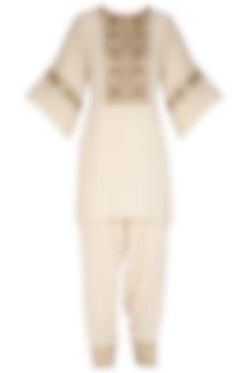 Ivory Hand Embroidered Kurta Set by Samatvam By Anjali Bhaskar at Pernia's Pop Up Shop
