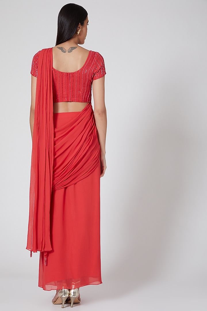 Coral Viscose Georgette Pre-Draped Party Wear Saree Set by Samatvam By Anjali Bhaskar at Pernia's Pop Up Shop